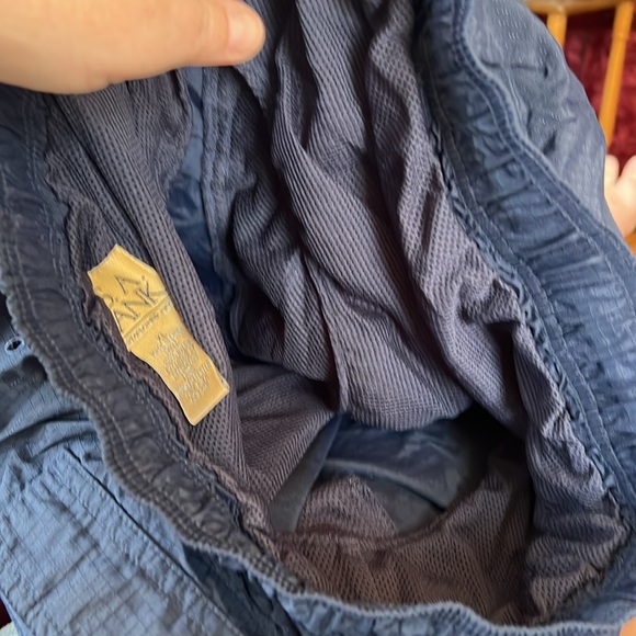 Jos A Bank Men swim trunks navy blue xL shell 100% nylon lining 100% polyester - Picture 12 of 12